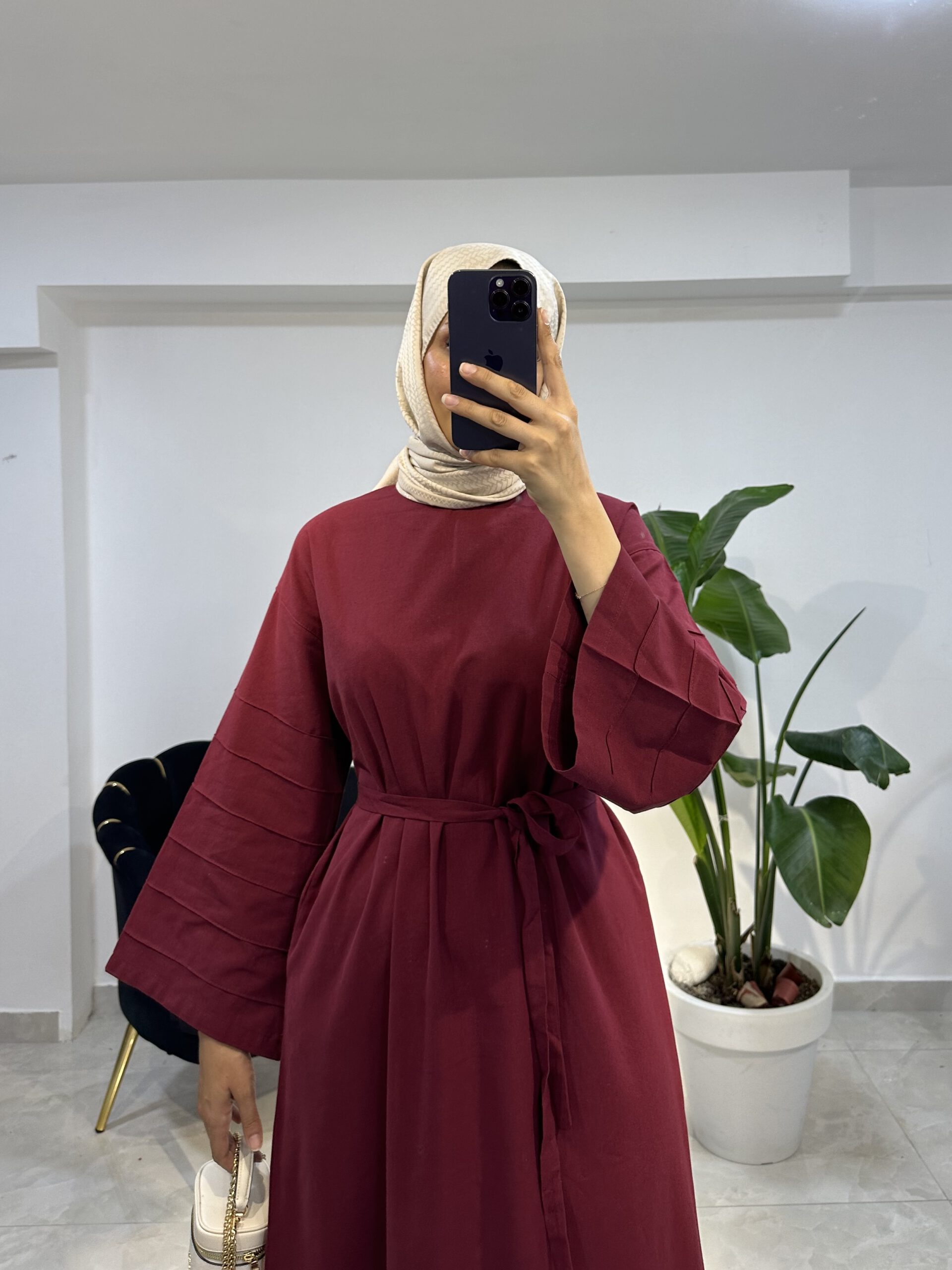 Leinenkleid mit Biesen – Bild 7